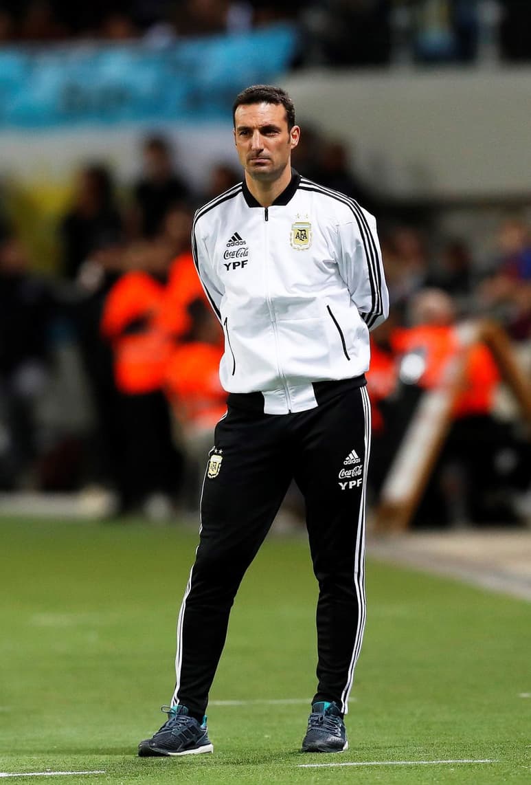Lionel Scaloni quiere que Messi siga jugando con Argentina. (ARCHIVO) 