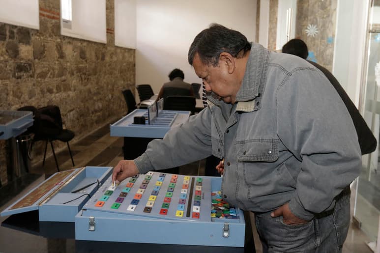 Porcentualmente, es baja la mano laboral activa de personas con discapacidad, solo el 31 por ciento tienen un empleo, según STyPS. (EL SIGLO DE TORREÓN)
