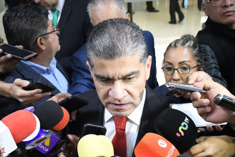 Riquelme además anunció que se adquirirán 10 tanques y vehículos blindados, los cuales serán ubicados en las entradas y salidas de la entidad. (ARCHIVO)