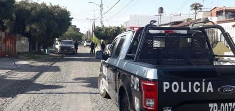 La agresión ocurrida este miércoles alrededor de las 15:00 horas dejó a herido a un elemento de la Policía de Investigación.