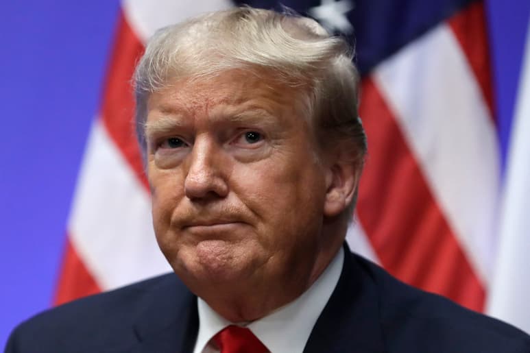 Trump ha cancelado su comparecencia ante la prensa tras calificar a Trudeau de ser una persona con 'dos caras'. (AP)