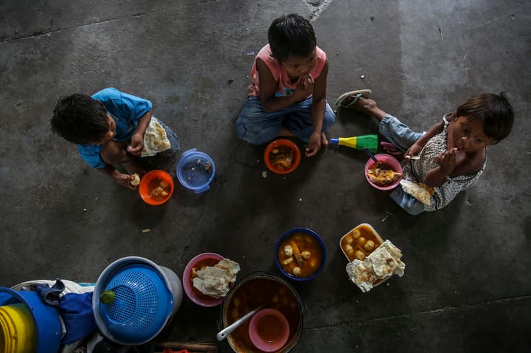 Cientos de niños venezolanos huyen solos a Brasil y están en riesgo de quedar indigentes, sufrir abusos o caer en manos de pandillas, sostuvo Human Rights Watch. (ARCHIVO)