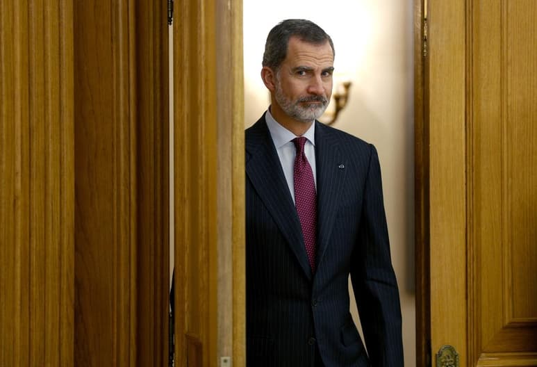 Pedro Sánchez recibirá el respaldo de la realeza para conformar un plan de gobierno. (ARCHIVO)