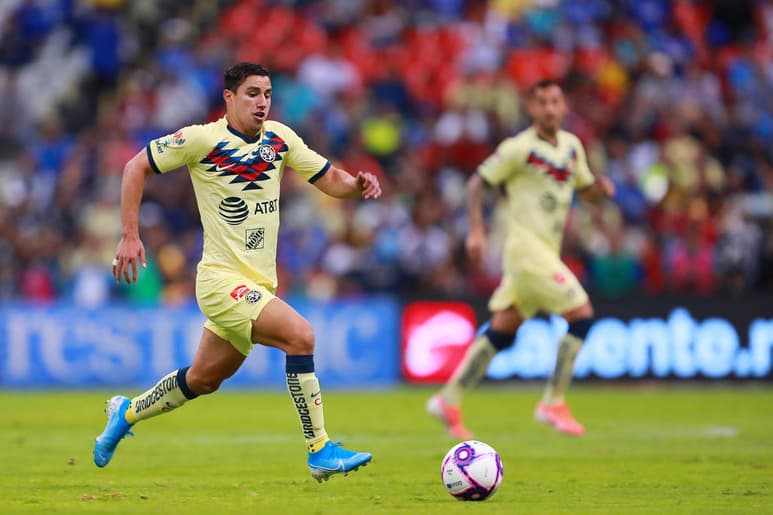 El lagunero, Jorge Sánchez fue expulsado en las semifinales ante Monarcas luego de una doble amonestación. (ARCHIVO)