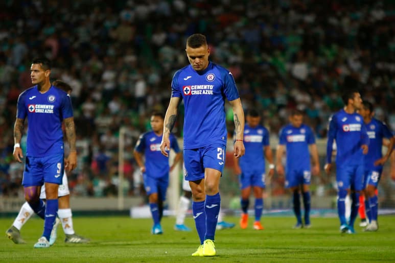 Cruz Azul no logró clasificarse a la Liguilla del torneo Apertura 2019 de la Liga MX. (ARCHIVO)