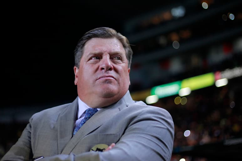 Las Águilas del técnico Miguel Herrera tendrán una misión muy complicada mañana, ya que cayeron 2-0 en el duelo de ida. (Jam media)