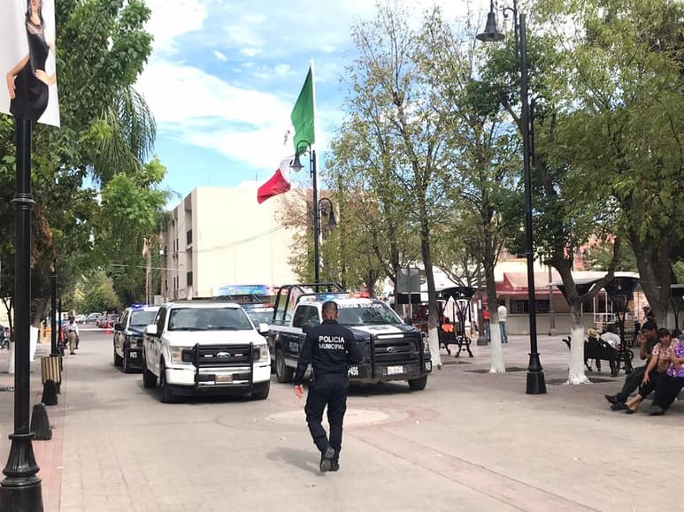 En esta temporada decembrina se refuerza la vigilancia en algunos puntos de Ciudad Lerdo. (EL SIGLO DE TORREÓN)