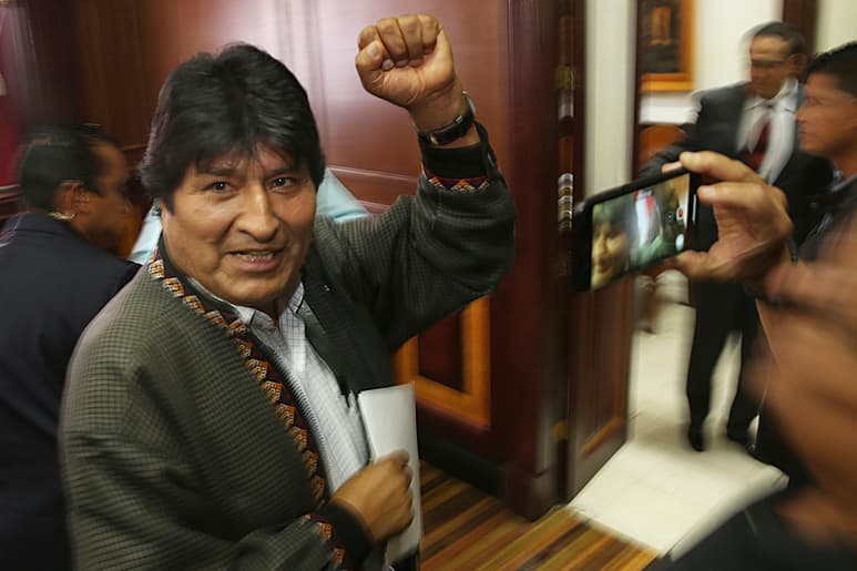 Se ha especulado que Morales quiere trasladarse de Cuba a Argentina. (AP)