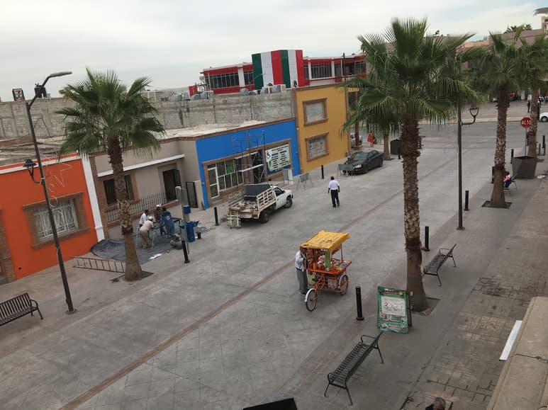 El Paseo Independencia es motivo de confusión para automovilistas y peatones que circulan por aquí. (EL SIGLO DE TORREÓN)