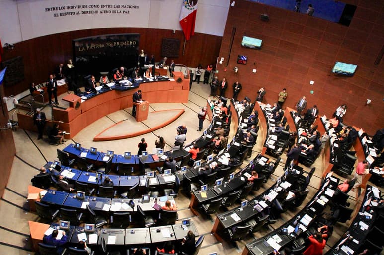 el secretario de Relaciones Exteriores, Marcelo Ebrard, informó que los temas torales en los que se proponen los cambios son en materia laboral, medio ambiente, medicamentos biogenéricos y biotecnológico, y sobre el acero y aluminio. (ARCHIVO)