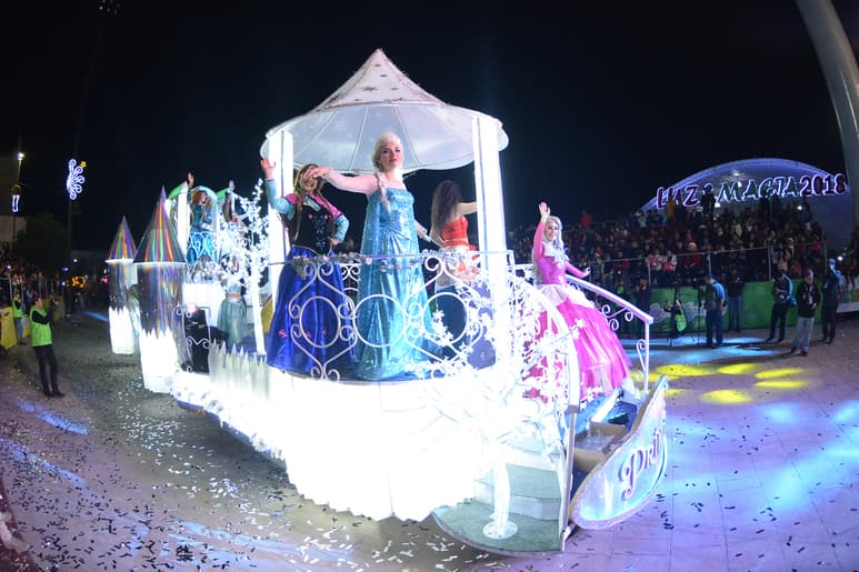 El DIF Coahuila informó que el 21 de diciembre se realizará el Desfile Luz y Magia 2019 en San Pedro y el día 22 en Torreón. (EL SIGLO DE TORREÓN)