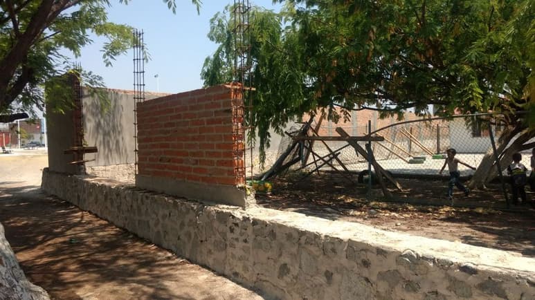 Las pequeñas empresas constructoras tendrán que buscar a los comités escolares a ver si los contratan. (EL SIGLO DE TORREÓN)