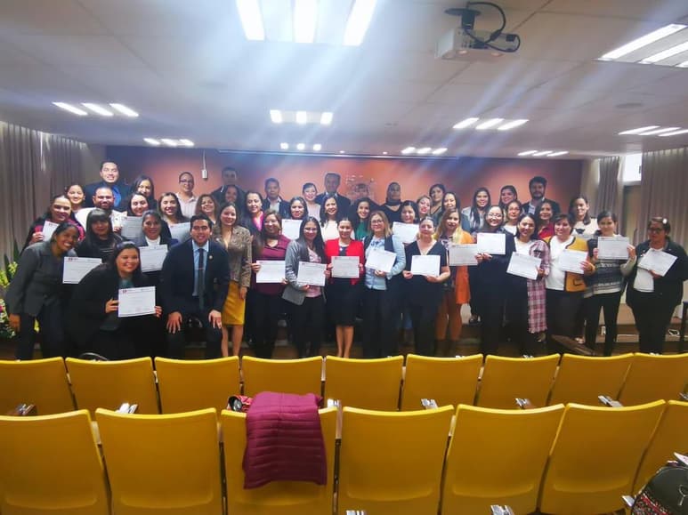 Se lleva a cabo la clausura del diplomado 'Gestión de ambientes educativos seguros y saludables'. (EL SIGLO DE TORREÓN)