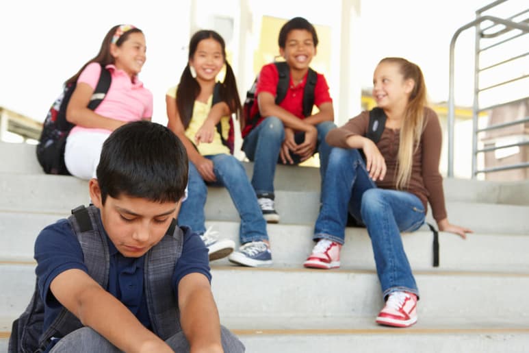 Los jóvenes que son perpetradores del bullying son más propensos a desarrollar problemas de salud mental. (ARCHIVO)