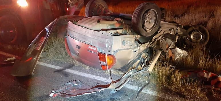 Los hechos se registraron cerca de las 18:30 horas del lunes sobre la carretera libre Durango-Gómez Palacio, a la altura del poblado conocido como Pozuelos.
(EL SIGLO DE TORREÓN)