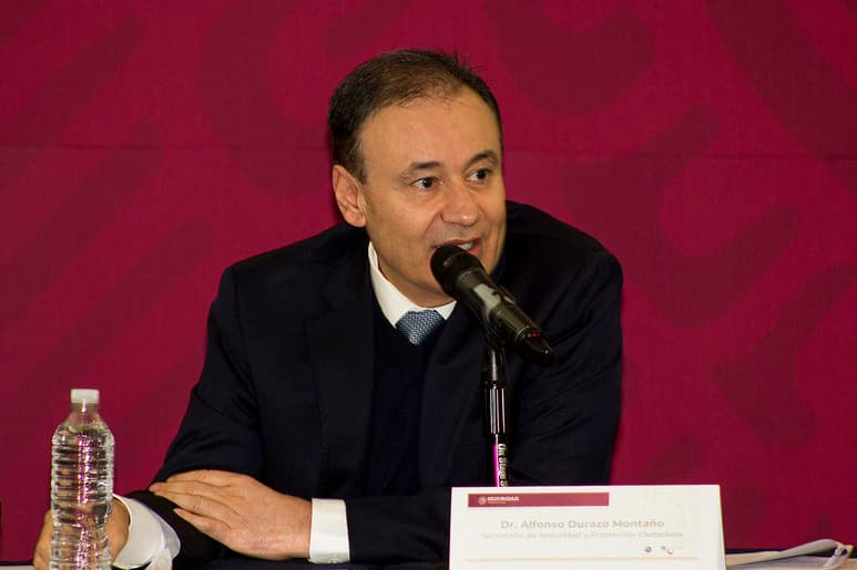 El secretario de Seguridad y Protección Ciudadana, Alfonso Durazo Montaño, aseguró que ante la dimensión transnacional del crimen organizado, el gobierno federal continuará por la vía de la colaboración y coordinación respetuosa y fructífera entre países. (ARCHIVO)
