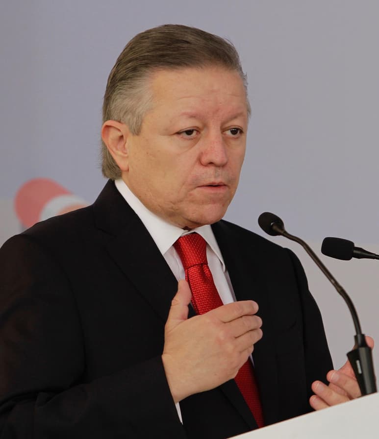 En presencia del presidente Andrés Manuel López Obrador, de las presidentas de la Cámara de Diputados, Laura Rojas, y del Senado, Mónica Fernández, Zaldívar Lelo de Larrea presentó su primer informe. (ARCHIVO)