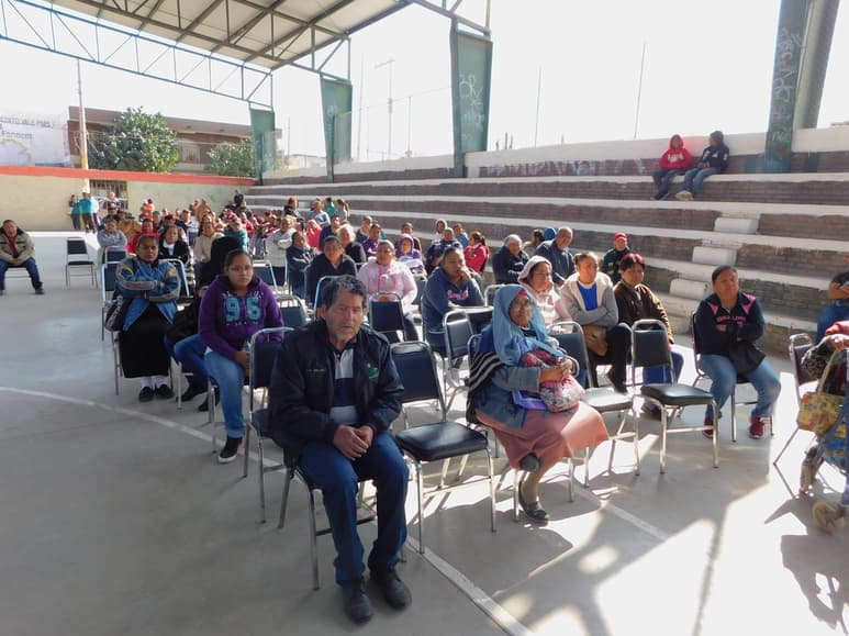 La supervisión se realiza a fin de promover una mayor agilidad al trámite de entrega de pensiones. (EL SIGLO DE TORREÓN / BETTY SILVA)