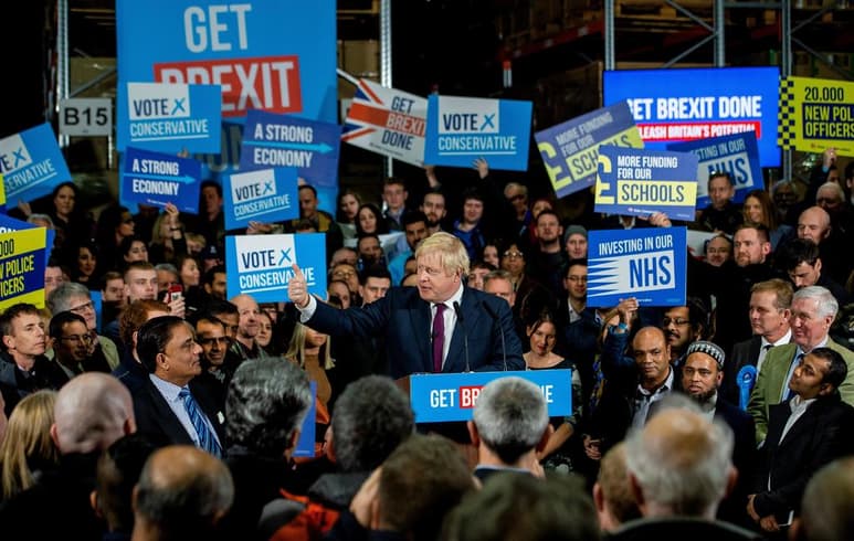 De confirmarse estos datos en el recuento final, el líder 'tory' lograría una gran victoria, tras hacer en la campaña la promesa de ejecutar el 'brexit' o retirada del Reino Unido de la Unión Europea (UE) en el calendario fijado del 31 de enero de 2020. (ARCHIVO)