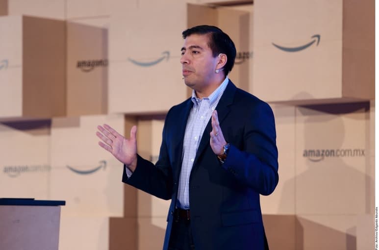 El también ex-CEO de Amazon pudo pagar derecho de piso para que 'no le pasara nada'. (ARCHIVO)