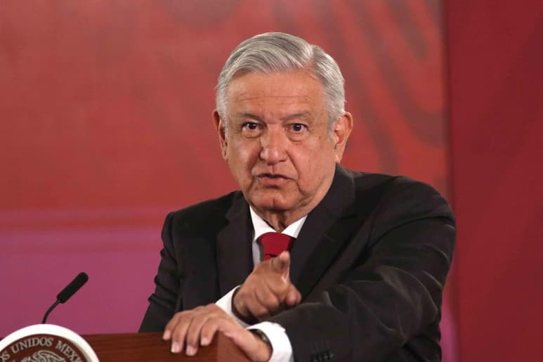 El mandatario afirmó que ya se están trabajando un poco más de 500 mil hectáreas a través del apoyo a 200 mil sembradores, y adelanto que el próximo año el programa se va a ampliar al doble, con otras 500 mil hectáreas y, en total, 400 mil sembradores. (ARCHIVO)