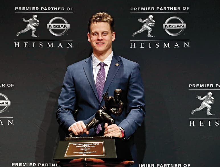 Joe Burrow, finalizó la temporada con 4,715 yardas con 48 pases de anotación y seis intercepciones.