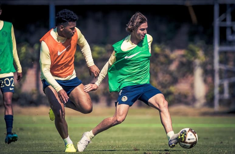 Las Águilas sostendrán este viernes un duelo amistoso con los Leones Negros. (CORTESÍA)