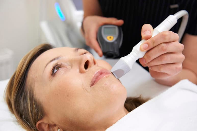 Máquinas, plataformas y aparatos con tecnología de punta ya se abren paso en el mercado para realizar los más innovadores tratamientos y mejoras estéticas tanto para el cuerpo, piel y cutis. (ARCHIVO)