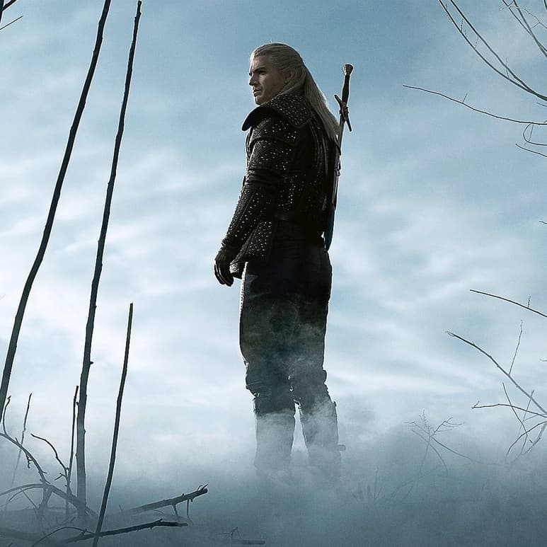 Nueva serie. The Witcher narra la historia de 'Geralt de Rivia', a quien da vida el actor británico Henry Cavill. (ESPECIAL)