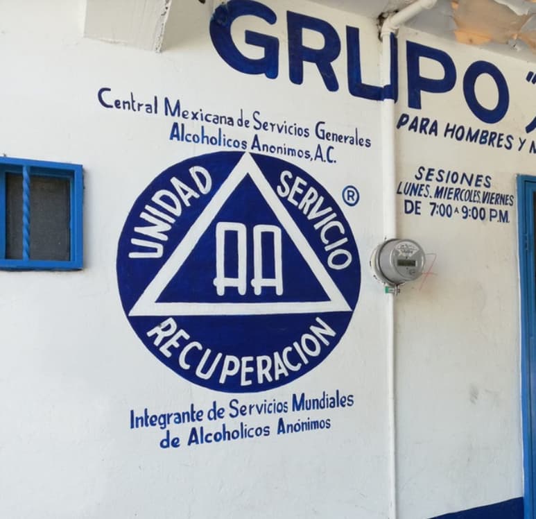 En México existen 2 mil 300 sitios de atención, de los cuales, sólo 500 cuentan con un permiso. (ARCHIVO)