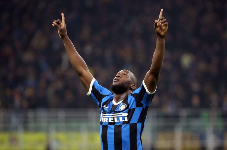 El delantero belga anotó dos tantos en la goleada que los 'nerazzurri' propinaron ante el colista Genoa.