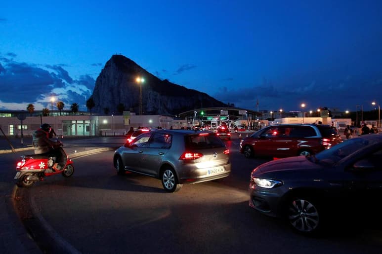 Gibraltar se encuentra al sur del territorio ibérico, con colindancia a Málaga. (ARCHIVO)