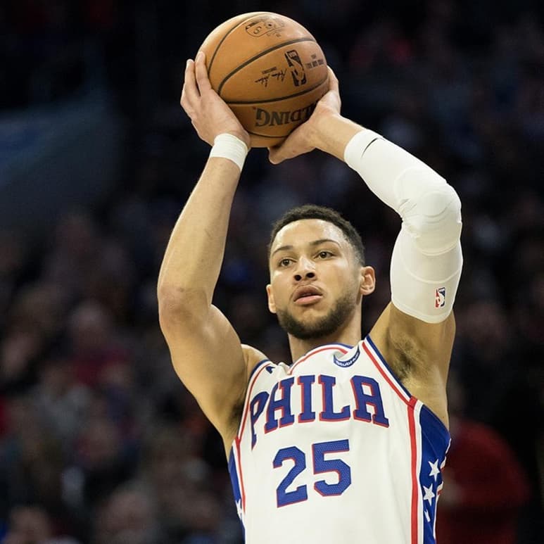 Ben Simmons logró un “triple doble” en el juego de ayer. (ESPECIAL)