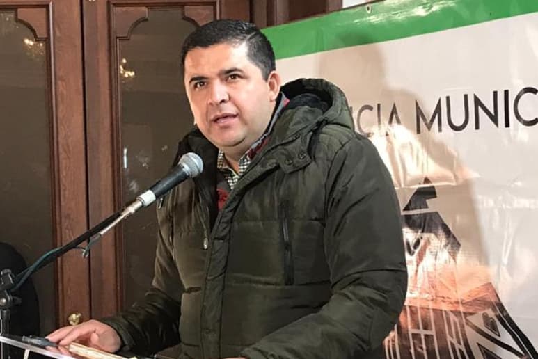 Para el alcalde, hablar de la Navidad, es remontarse a la infancia. “Pero no a la nuestra, sino de aquel que nació para entregar su vida por nosotros. (ARCHIVO)