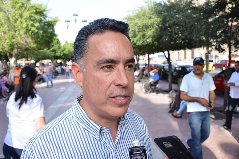 Anaya destacó que a pesar de dicha situación, el municipio de Torreón ha podido destacar a nivel nacional, esto como logro compartido entre el Gobierno Estatal y el propio Ayuntamiento. (ARCHIVO)