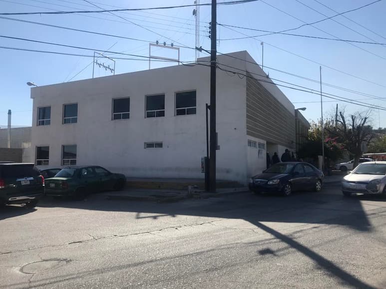 Familiares de la mujer han compartido por redes los hechos y solicitan la ayuda de la ciudadanía para localizar a César, quien se encuentra evadido de la acción de la justicia. (EL SIGLO COAHUILA)