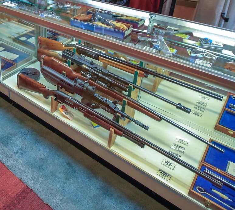 Más de 38,000 personas han muerto en Estados Unidos por el uso de armas de fuego durante 2019. (ARCHIVO)