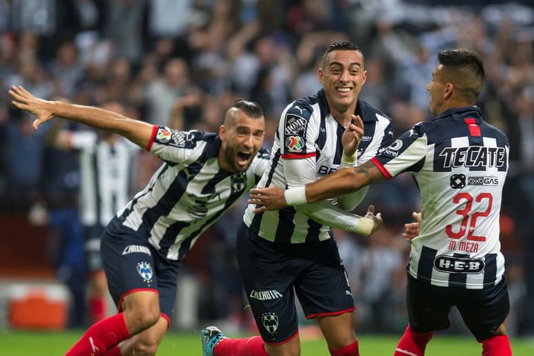 Funes Mori le dio la ventaja al Monterrey sobre el América. (EFE)