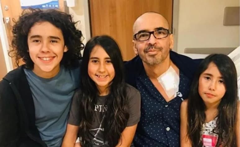 El productor, que está luchando contra el cáncer, acompañó las instantáneas con un mensaje de agradecimiento en el que señaló que está viviendo un milagro de la mano de Dios.
(INSTAGRAM)