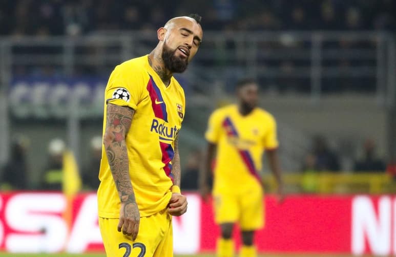 El chileno Arturo Vidal podría dejar el Barcelona.