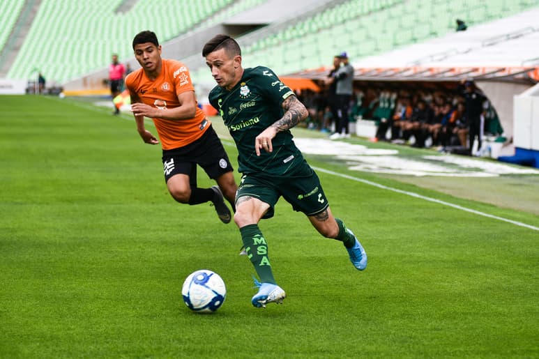 Brian Lozano marcó el tercer tanto de los Guerreros.