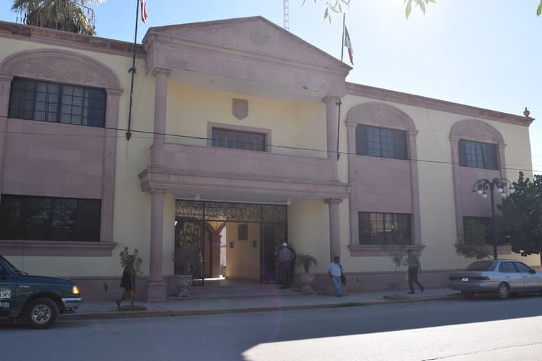 Han abandonado a la deuda 12 millones de pesos, pero la cuenta era de 138 millones. (EL SIGLO DE TORREÓN)
