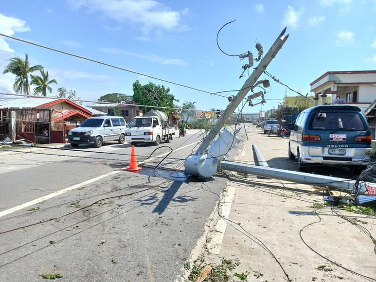 Las autoridades de Filipinas elevaron este domingo a 47 los muertos causados por el tifón Phanfone que causó estragos en la zona central del archipiélago. (ARCHIVO)