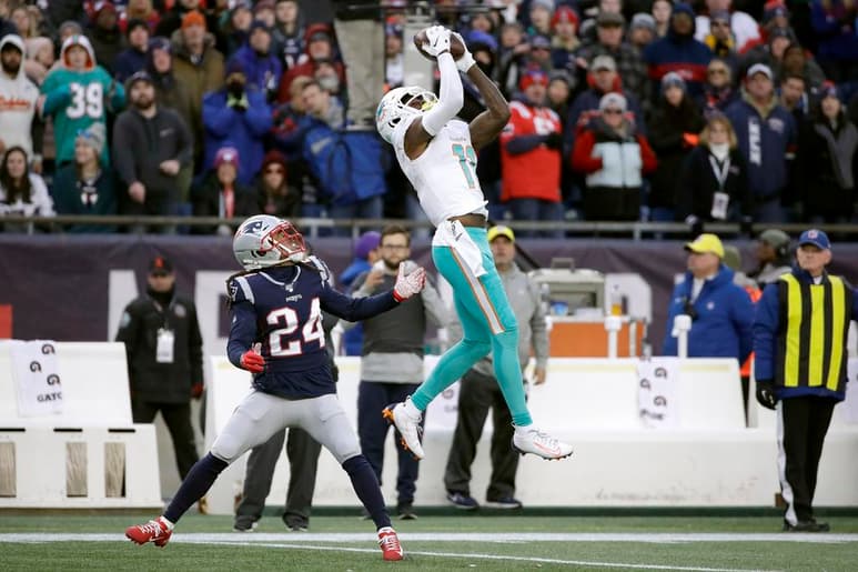 Delfines de Miami dio la sorpresa de la semana 17 de la NFL al derrotar a Patriotas de Nueva Inglaterra 27 a 24. (AP)