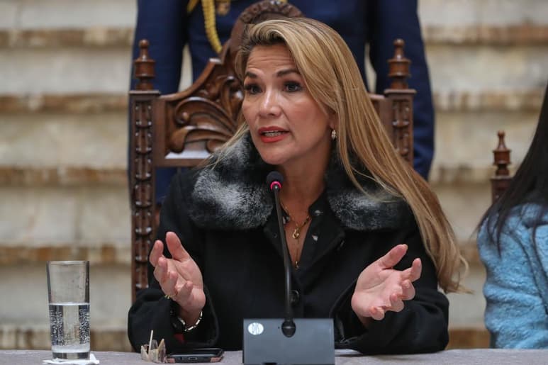 'Este grupo de representantes de los Gobiernos de México y España ha lesionado gravemente la soberanía del pueblo y del Gobierno constitucional de Bolivia', aseguró la presidenta interina de Bolivia. (ARCHIVO)