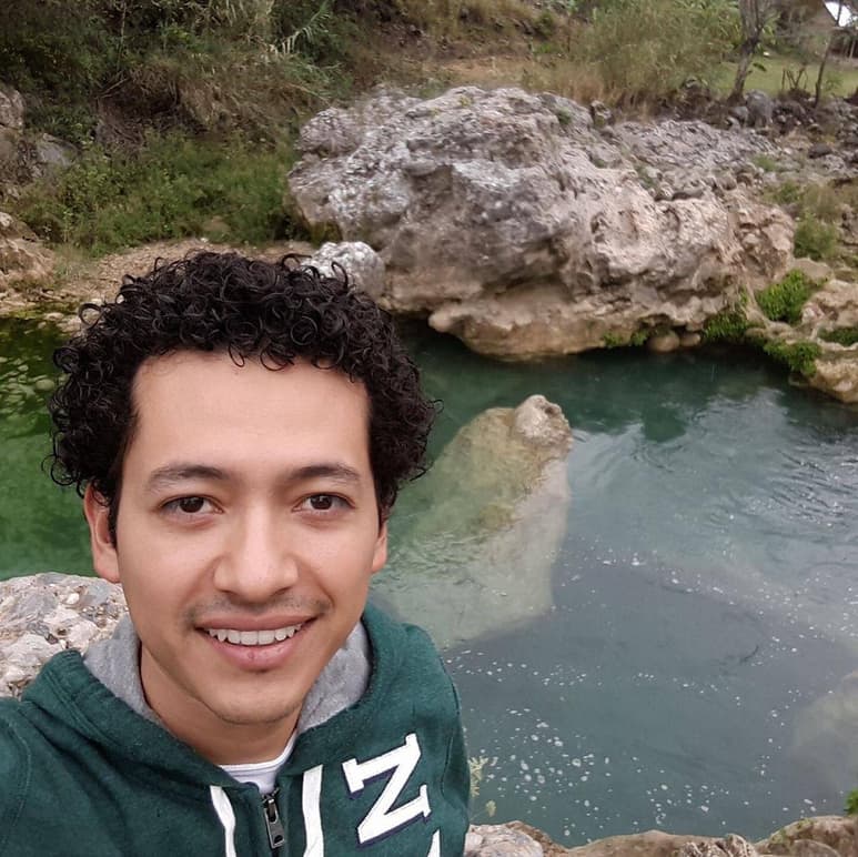 El Instituto Oaxaqueño de Atención al Migrante (IOAM) gestiona los trámites de repatriación de Arturo Morales de Paz de origen oaxaqueño, quien fue asesinado el 18 de diciembre en Quebec, Canadá. (ESPECIAL)