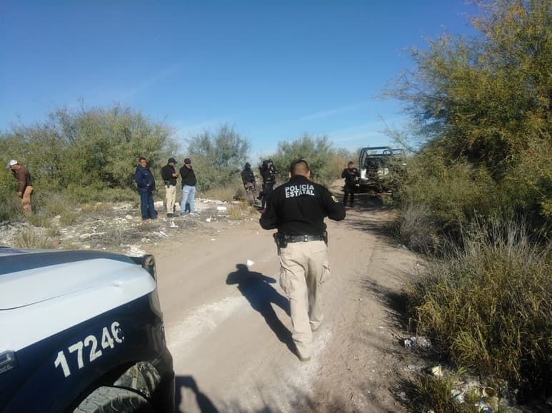 El hombre se encontraba entre los mezquites y presentaba cuatro heridas de arma blanca en el abdomen. (EL SIGLO DE TORREÓN)