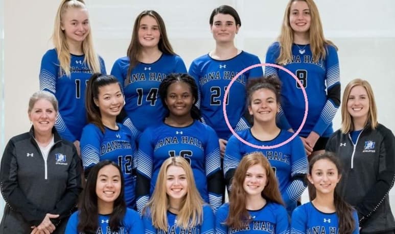 La hija de los cantantes Lucero y Manuel Mijares ha dado de qué hablar tras circular en redes sociales imágenes de la joven vestida de porrista. (ESPECIAL)