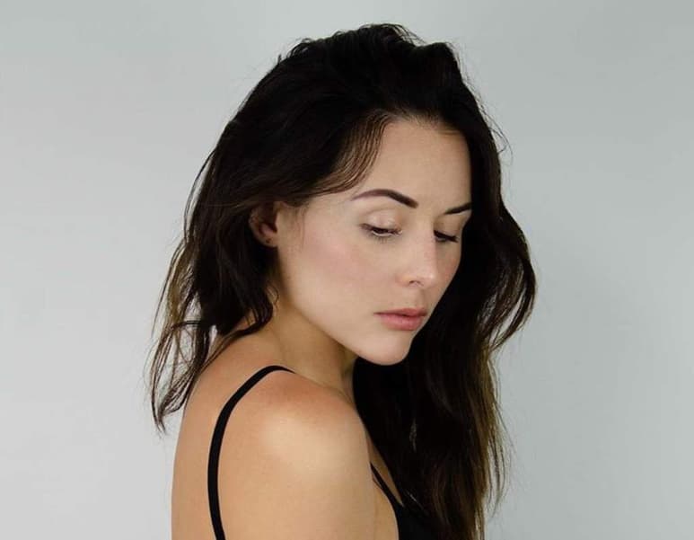Zuria Vega ya está preparada para recibir el 2020, la actriz luce su figura en bikini y se relaja ante la llegada del nuevo año. (INSTAGRAM)
