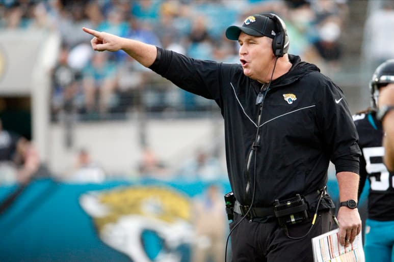 Pese a tener marca de 11-21 en las últimas dos campañas, Doug Marrone seguirá en el cargo.